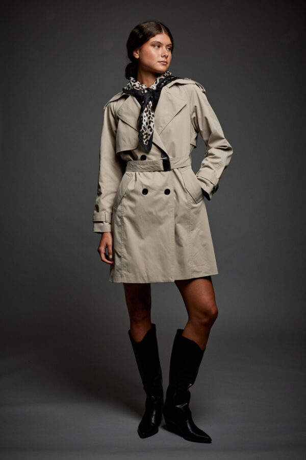 Trench Josefina